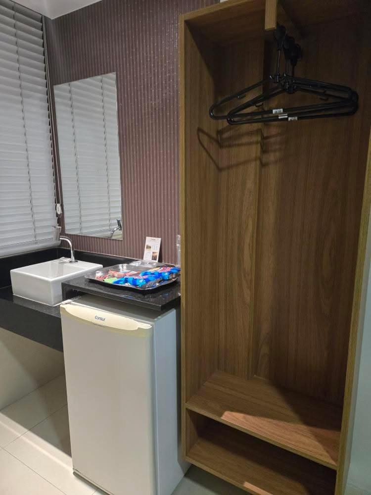 סלבאדור Hotel Alfama מראה חיצוני תמונה
